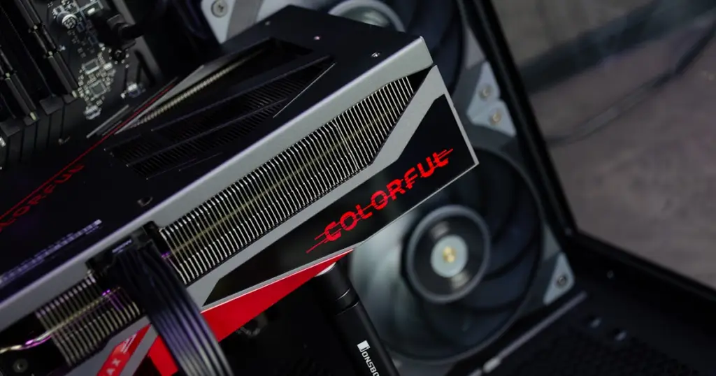 Yaxşı Hava Dövranı Olan PC Korpusu Seçimi